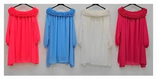 Entdecke jetzt dein neues Fashion-Highlight! Stell dir vor, du rockst eines unserer trendigen Sophia Chic Off-the-Shoulder Kleider. Wählen Sie aus vier atemberaubenden Farben: leuchtendes Pink, cooles Blau, strahlendes Weiß oder feuriges Rot. Jedes Kleid kommt mit einem verspielten Rüschenausschnitt daher und wartet nur darauf, von dir getragen zu werden. Häng sie nicht einfach nur an den Bügel – schnapp dir deine Favoriten und zeige der Welt deinen Style!.