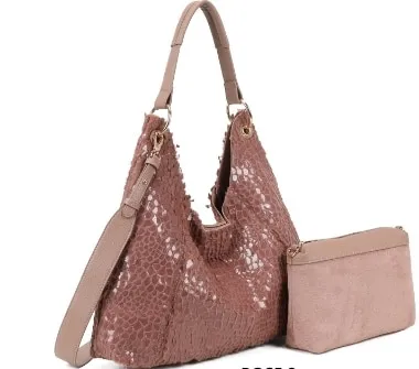 Dein Must-have: Trage die trendige pinke Tasche mit Schulterriemen und stylischem Clutch als perfektes Fashion-Statement!.