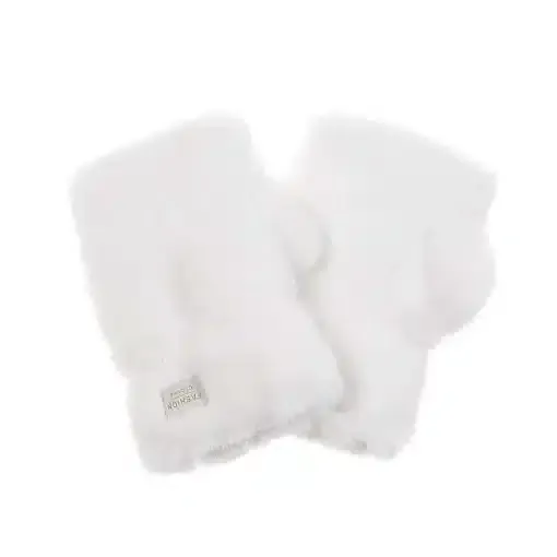 Entdecke deinen Style mit den Beverly Handstulpen: Weiße Kunstfell-Armstulpen mit coolem 