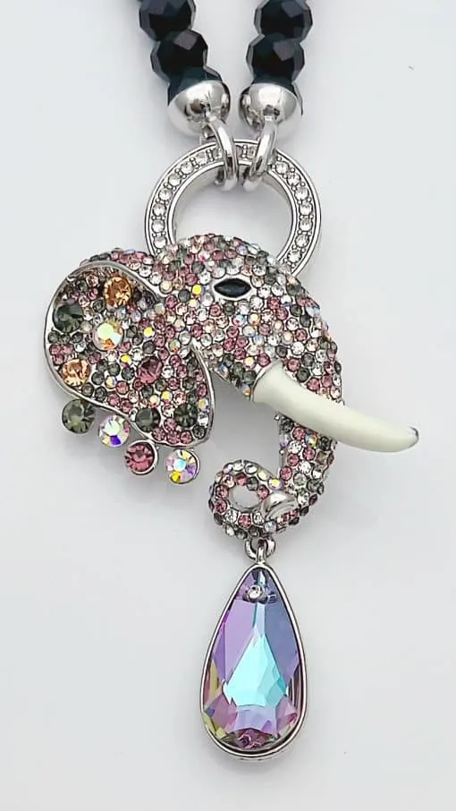Erlebe den modernen eleganten Elefant Wechsel Anhänger mit bunten Strasssteinen und funkelndem Kristalltropfen - dein Eyecatcher!.