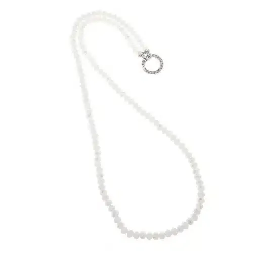 Entdecke deine neue beaded White Kette mit rundem, funkelndem Vario-Verschluss - stilvoll & modern präsentiert für deinen Look!.