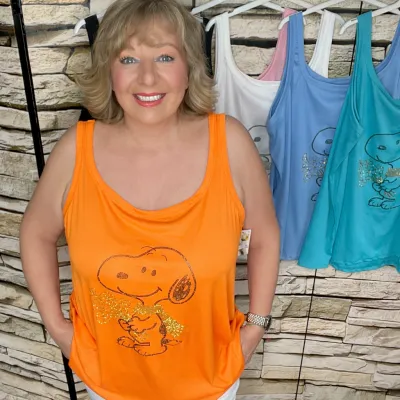 Home feel good glitzer top