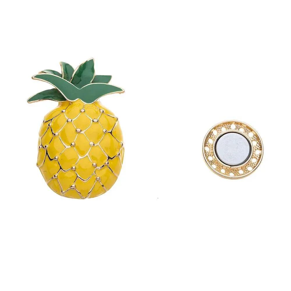 Goldene Ananas Magnetbrosche: Stilvolle Accessoire mit Magnetverschluss, ein Hingucker für jedes Outfit. Jetzt kaufen!